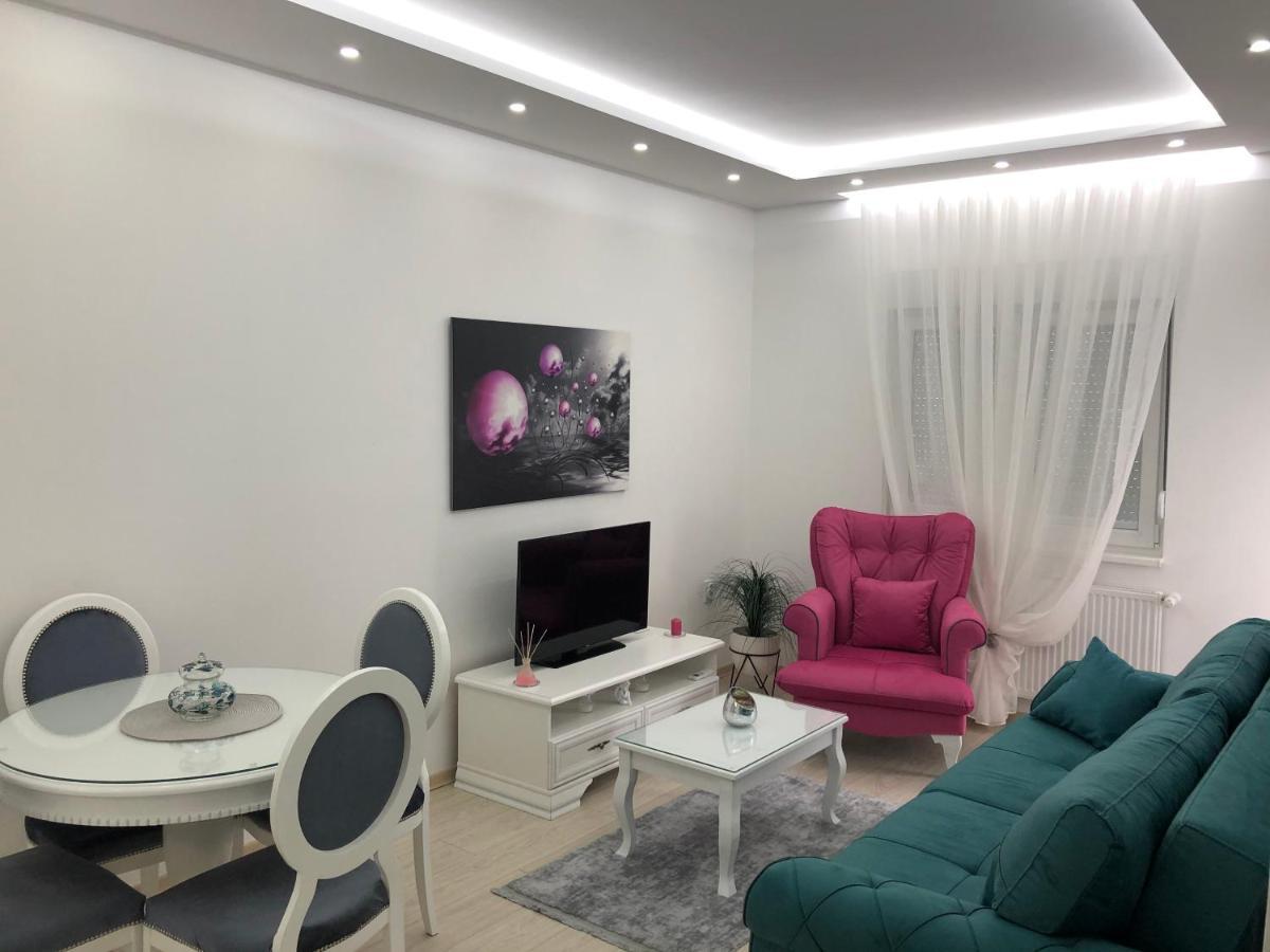 Apartment Jezdic 2 *