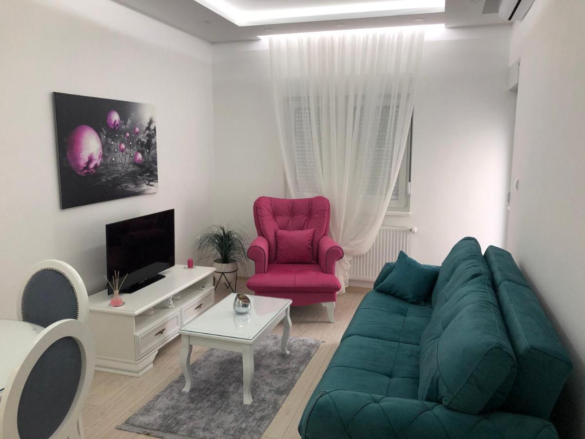 Apartment Jezdic 2 *